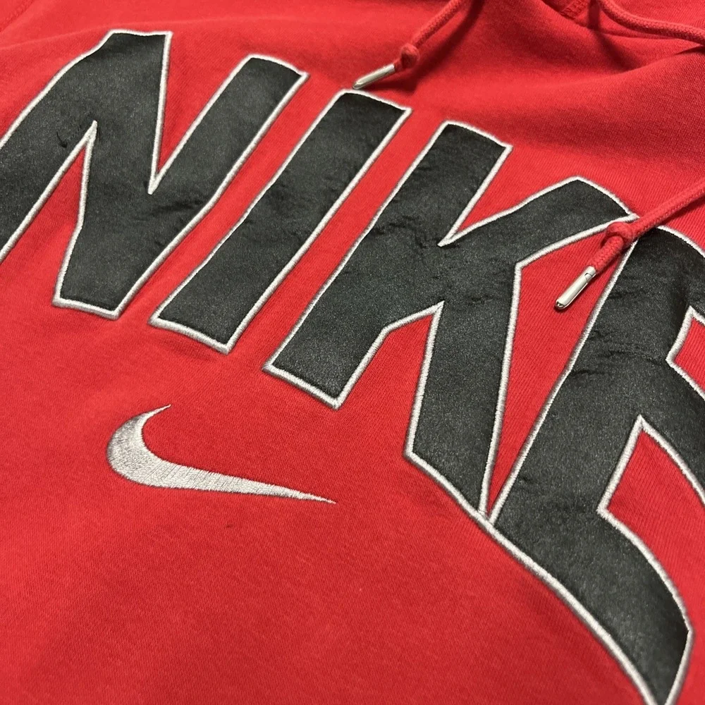 Y2K Vintage Nike Red Pullover Hooded Sweatshirt Mens L Embroidered Chest Logo